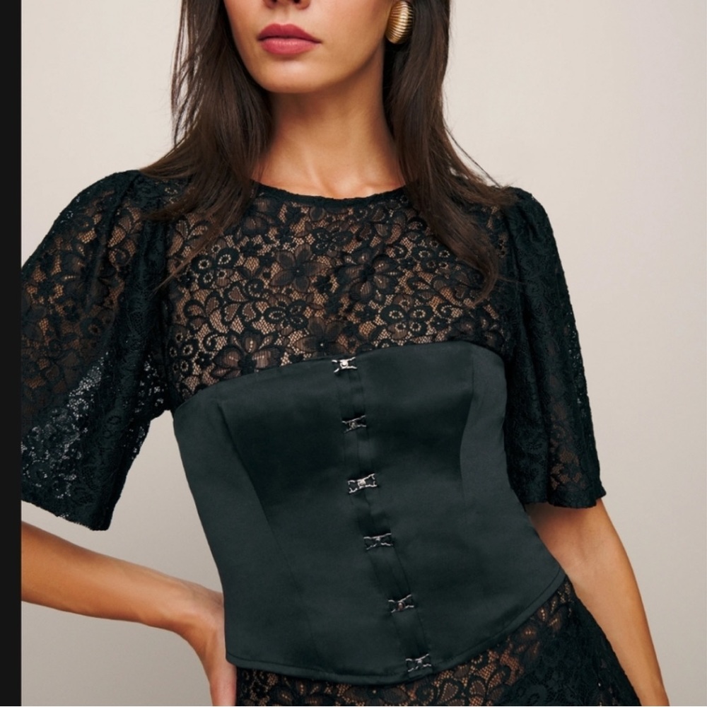 NWT Reformation Jaclyn Satin Top